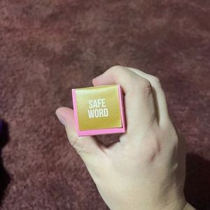 Jeffree Star - The Gloss Safe Word